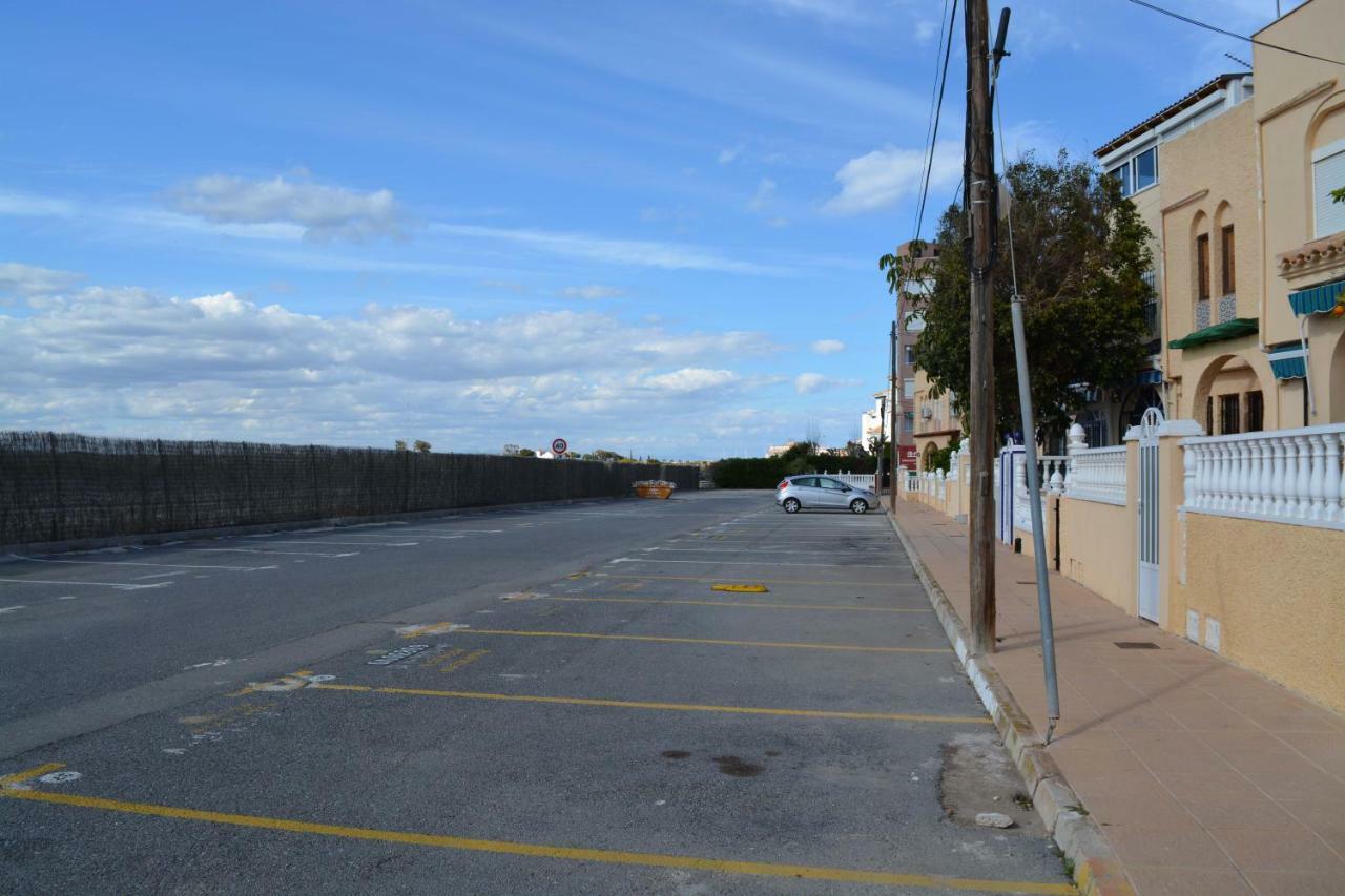 Casa Torrevieja La Mata Villa Luaran gambar